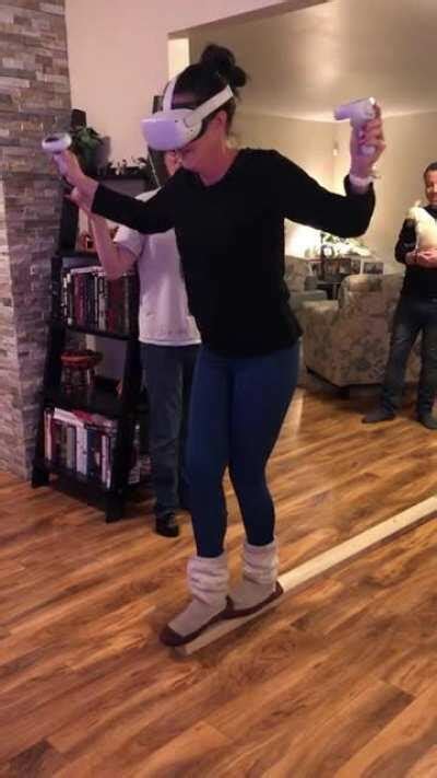 Had my step mom try VR for the first time : r/VRtoER .